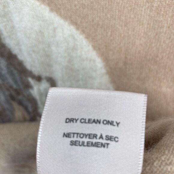 Philosophy Womens Cashmere Bulldog Sweater Camel Tan Graphic Cozy Luxe Winter - Picture 7 of 12